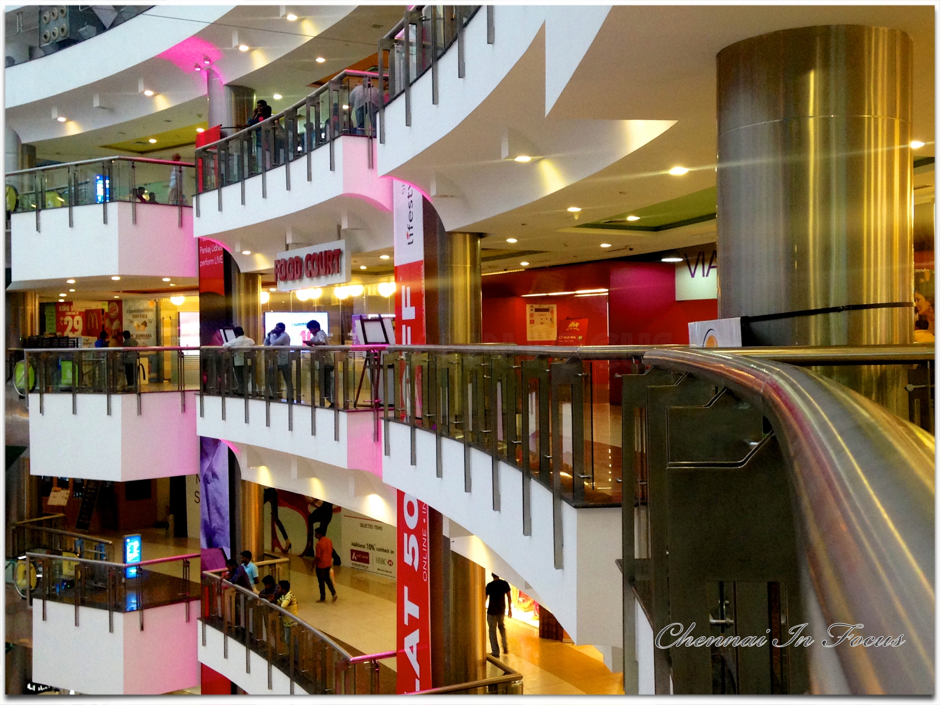 Forum Vijaya Mall - Foodcourt