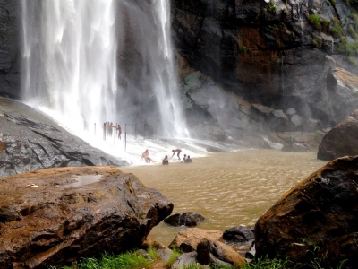 Agaya Gangai