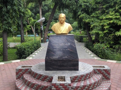 Dr. Natesan - Natesan Park located on Venkatanarayana Road in T.Nagar, Chennai, India.